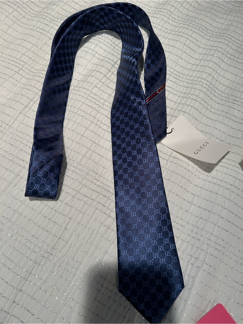 Gucci Navy Blue Patterned Silk Tie - Picture 3 of 3